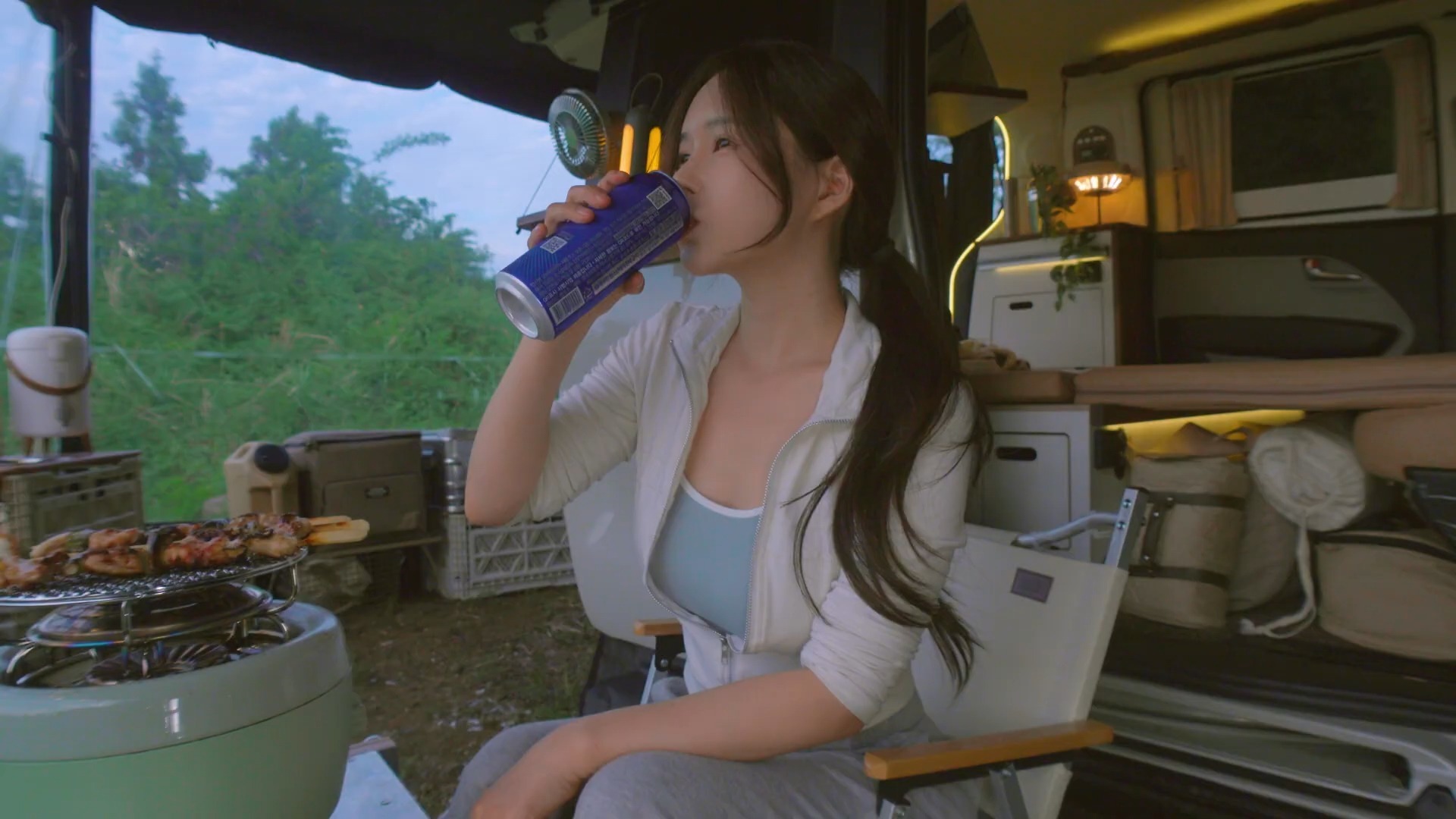 7月17日人民币对美元中间价报7.1461元 上调65个基点